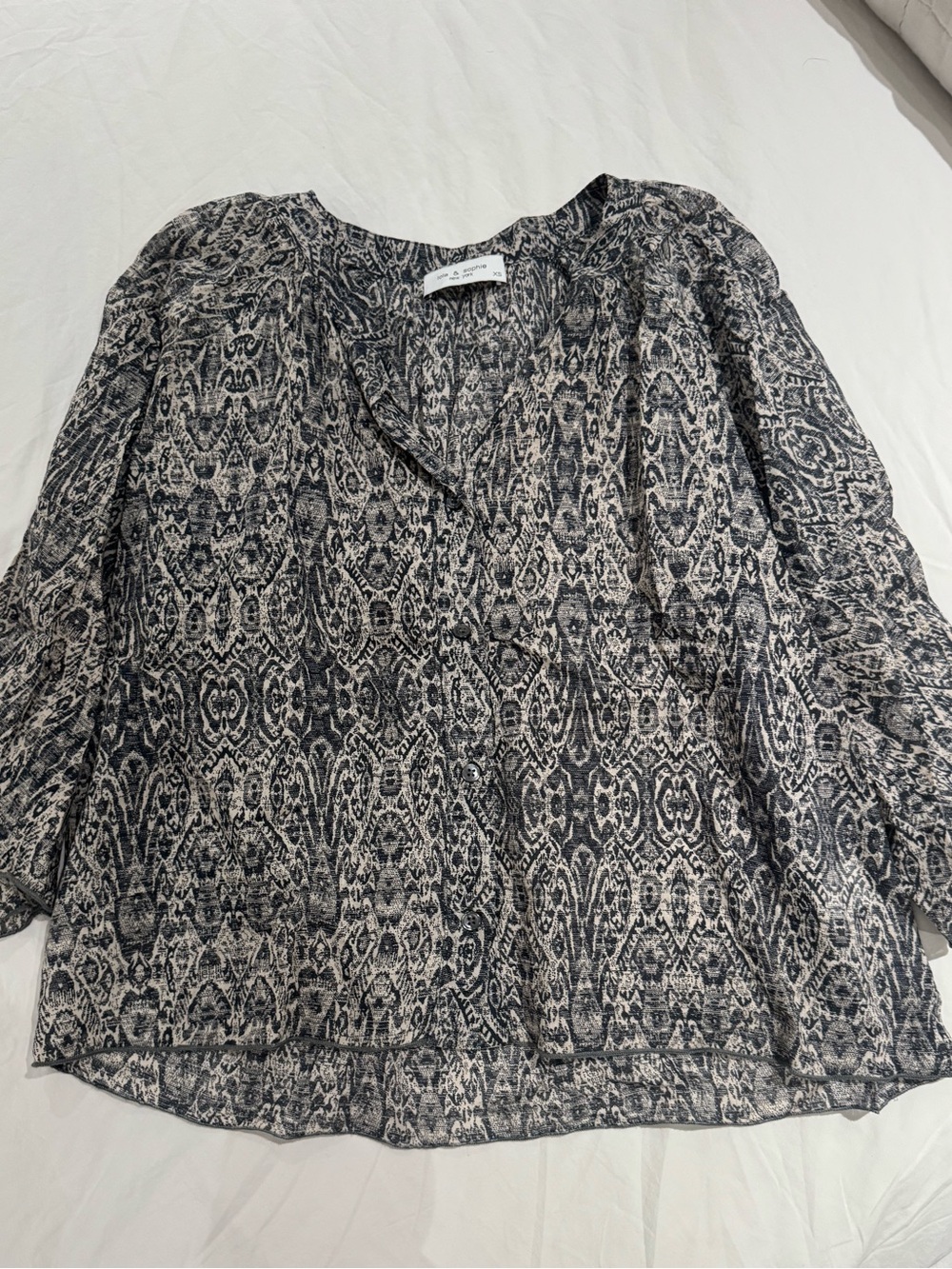 Lola & Sophie Black & Cream Printed V Neck womens Blouse XS
